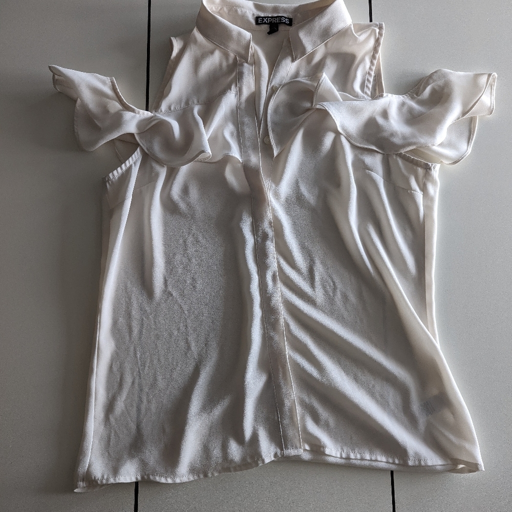 Express Open Shoulder Top